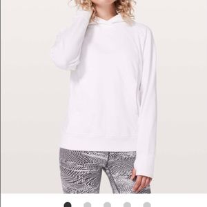 Lululemon Scuba pullover white hoodie size 6
